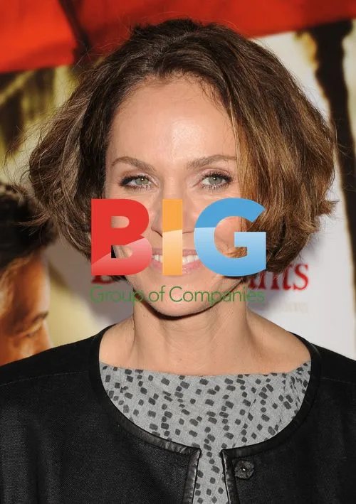 Amy Brenneman at "The Descendants" LA Premiere