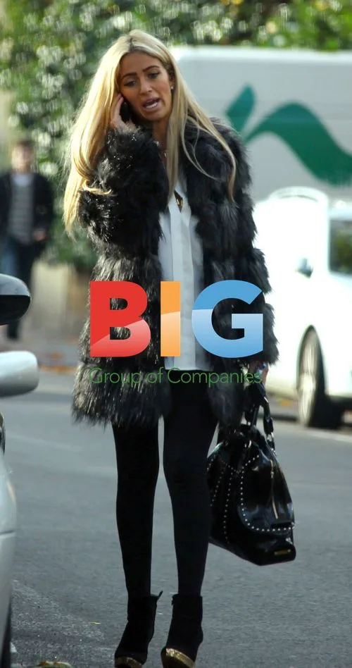 Alex Reid and Chantelle Houghton Leave Hospital After Scan