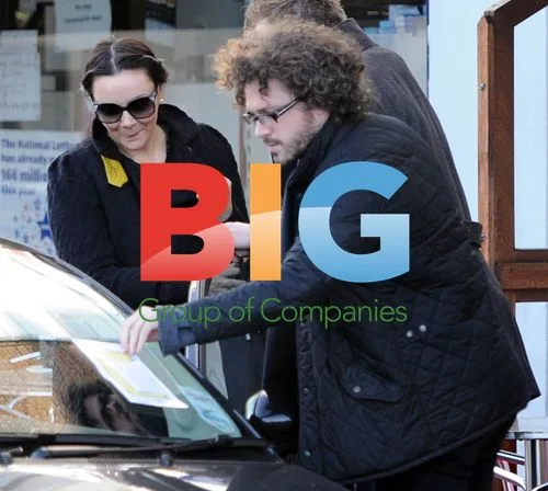 Martine McCutcheon Receives Parking Ticket with Fiance