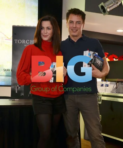 John Barrowman and Eve Myles at Torchwood DVD Signing