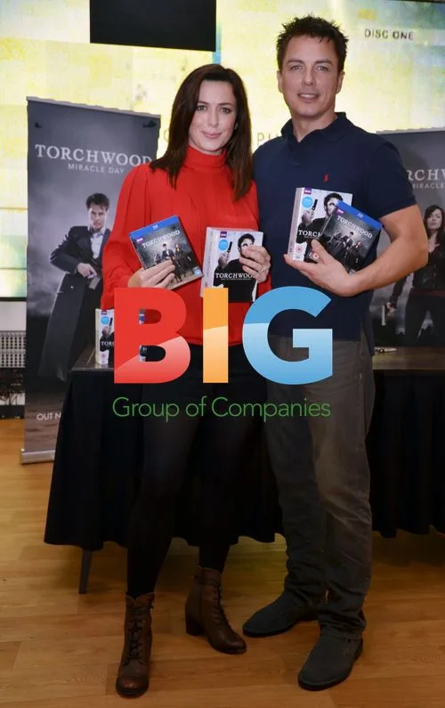 John Barrowman and Eve Myles at Torchwood DVD Signing