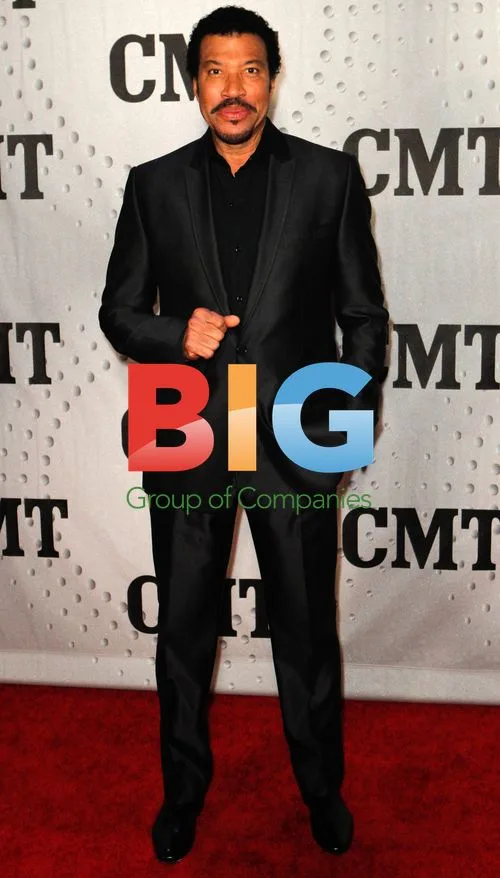 Lionel Richie at 2011 CMT Artist of the Year