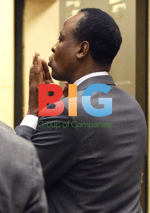 Dr. Conrad Murray blows kiss after Michael Jackson sentencing