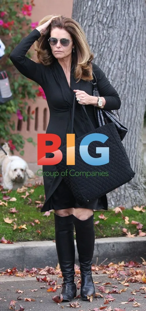 Maria Shriver leaves salon in Beverly Hills