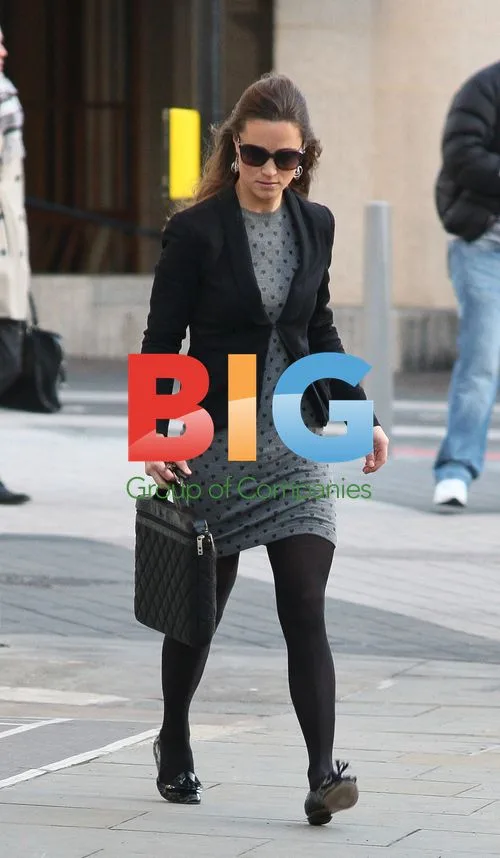 Pippa Middleton Out in London