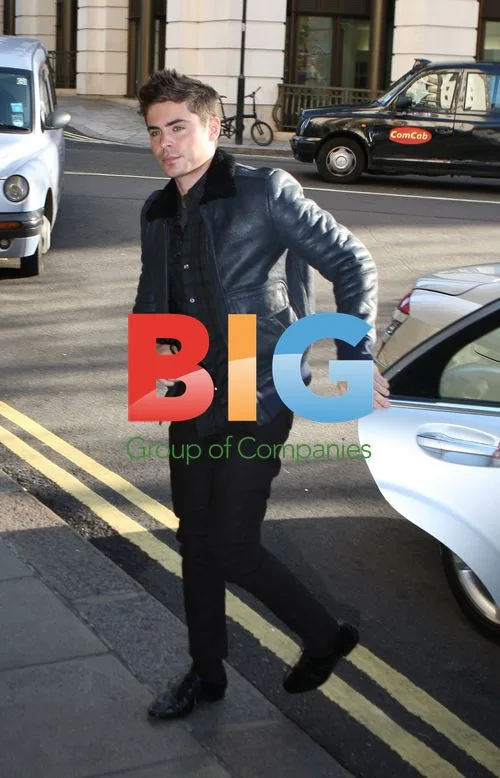 Zac Efron Leaving Radio One Studios