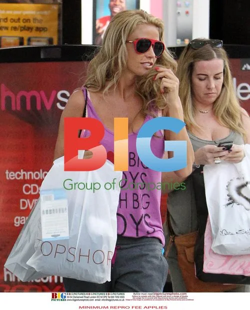 Katie Price Spotted Shopping in Brighton