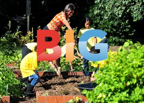 Michelle Obama Harvests White House Garden