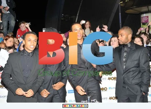 Celebs Attend MOBO Awards in Glasgow