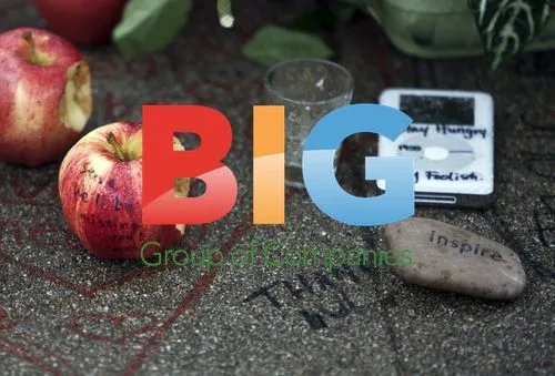 Mourners at Steve Jobs' home