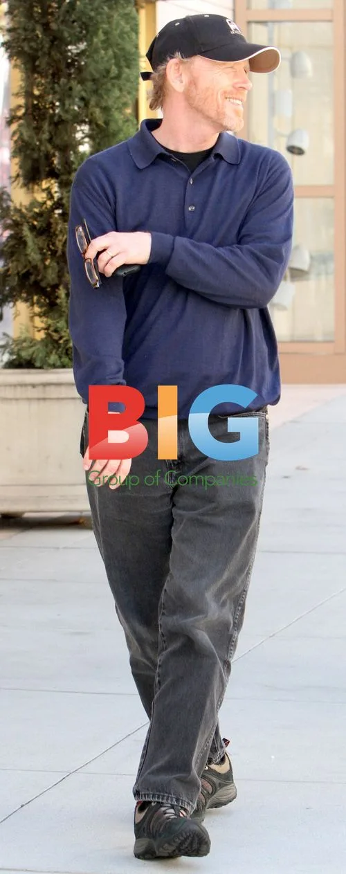 Ron Howard Spends Afternoon with Friends