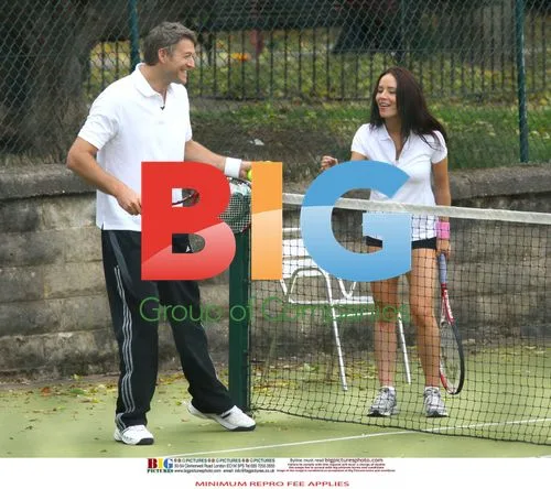 Strictly Come Dancing 2011 stars practice tennis