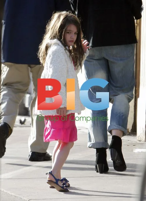 Katie Holmes and Suri Cruise at Museum