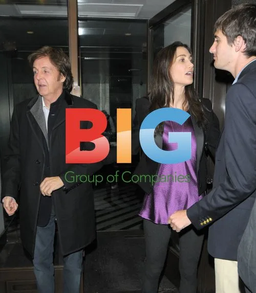 Paul McCartney and Nancy Shevell Leave Home