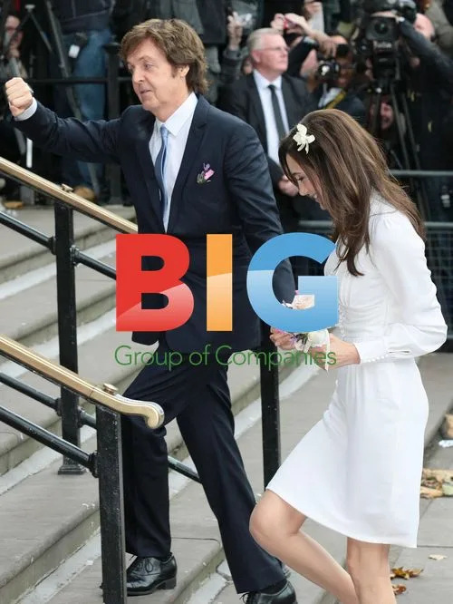 Paul McCartney Marries Nancy Shevell