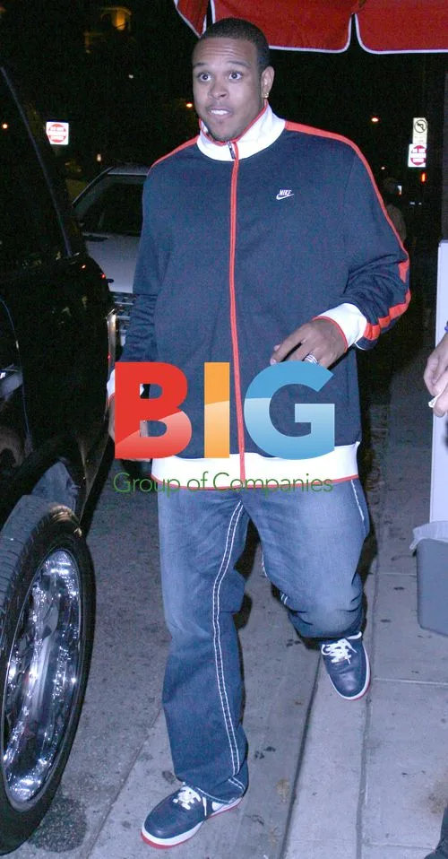 Shannon Brown Out to Dinner in Beverly Hills