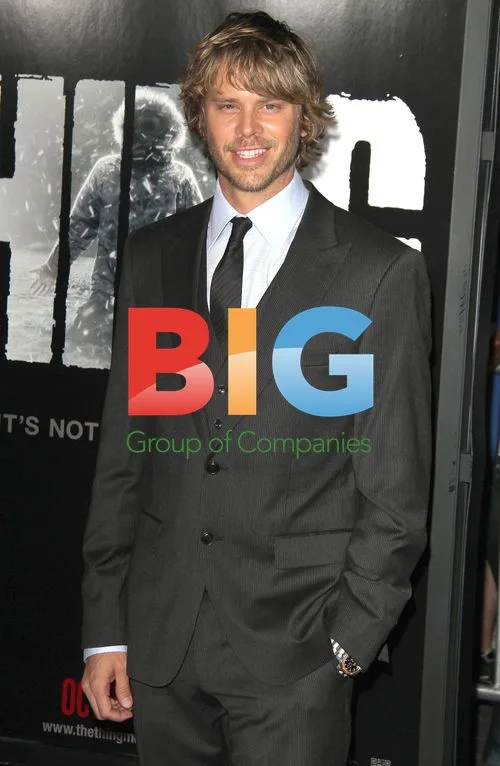 Stars Attend 'The Thing' Premiere