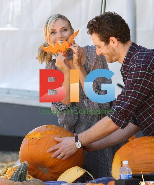 Heidi Klum at Mr. Bones Pumpkin Patch