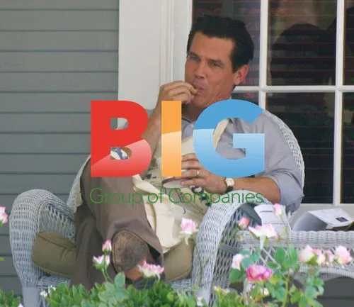 Josh Brolin on 'Gangster Squad' set