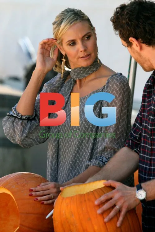 Heidi Klum at Mr. Bones Pumpkin Patch