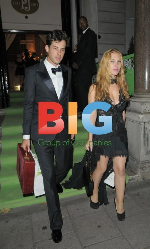 Mark Ronson & Josephine De La Baume Leaving Event