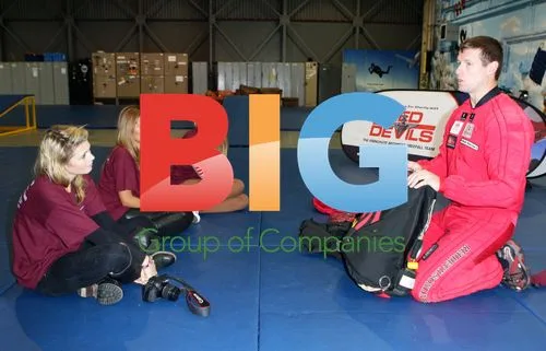 Alize Lily Mounter training for Tandem Skydive