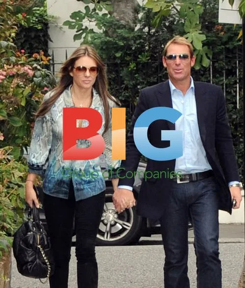 Elizabeth Hurley and Shane Warne Leaving Restaurant
