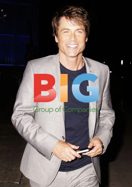 Rob Lowe Dines at BOA Steakhouse