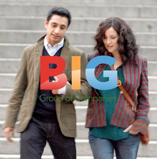 Kate Hudson and Riz Ahmed on set of 'The Reluctant Fundamentalist'