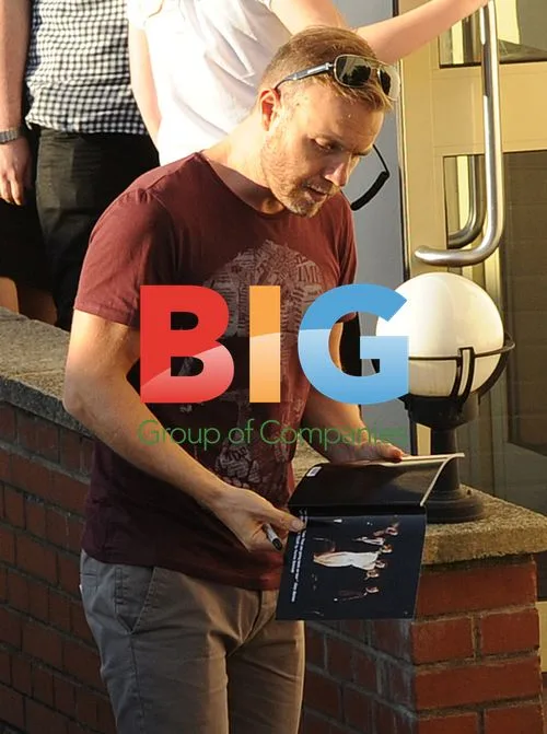 Gary Barlow Meets Enthusiastic Fan