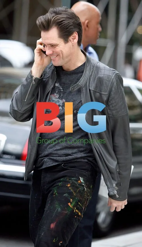 Jim Carrey Leaves Soho Hotel