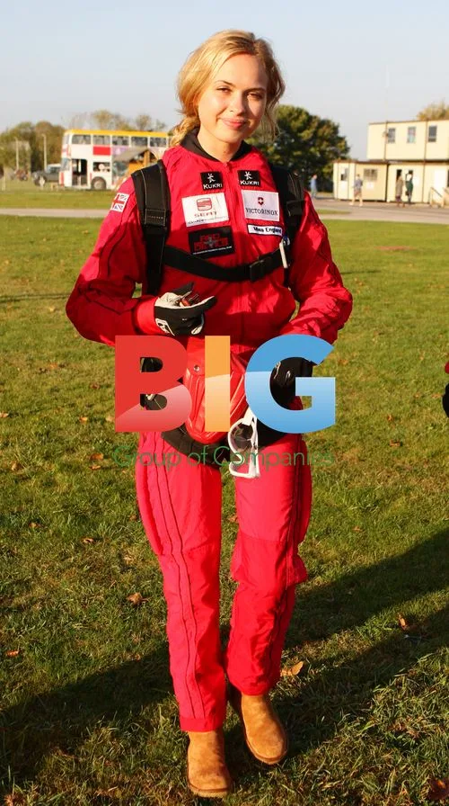 Alize Lily Mounter Tandem Skydive