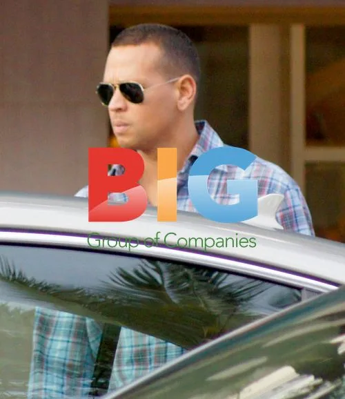 A-Rod Strolling in Miami