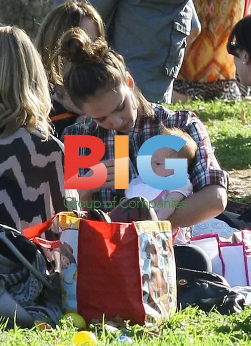 Jessica Alba and Family at Park