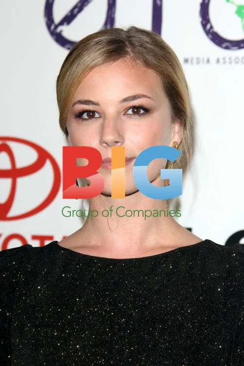 Emily VanCamp at 2011 Environmental Media Awards