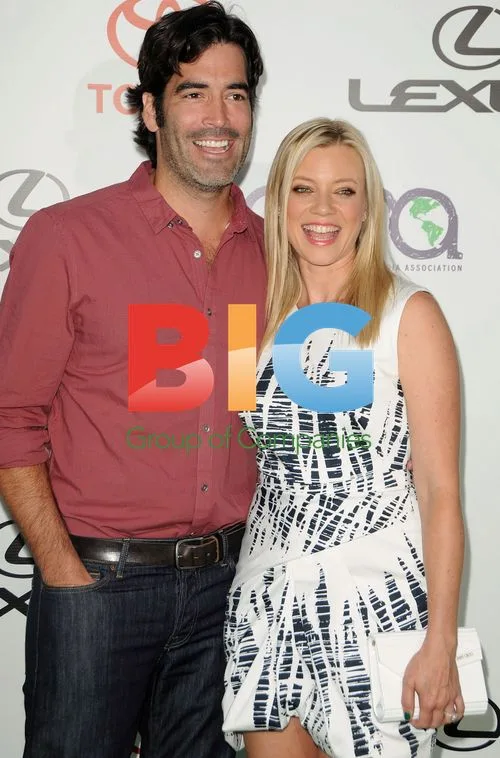 Amy Smart and Carter Oosterhouse at 2011 Environmental Media Awards