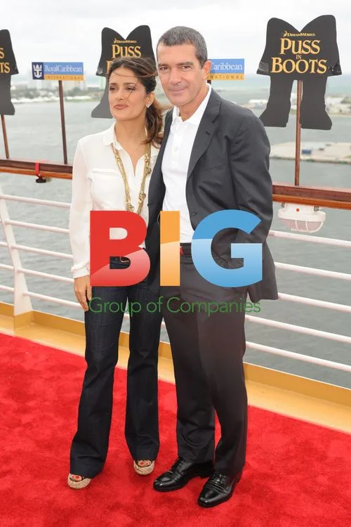 Salma Hayek and Antonio Banderas at Puss In Boots premiere