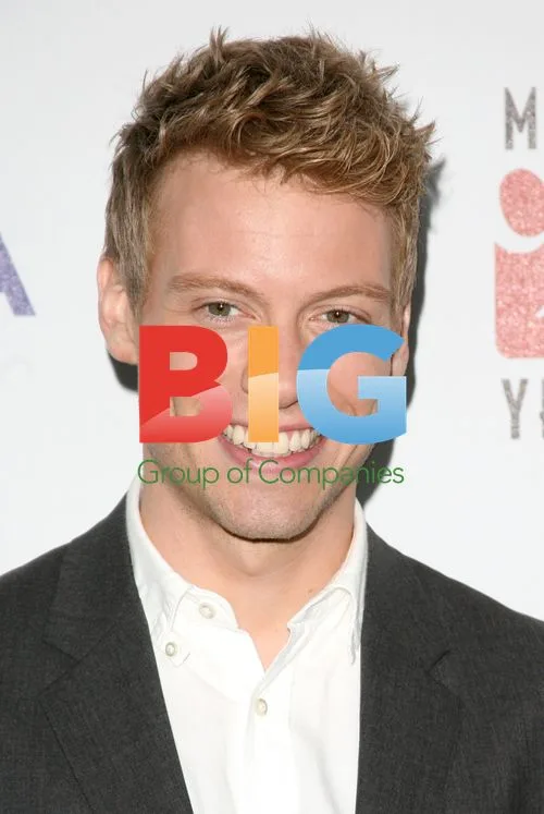 Barrett Foa at The 6th Annual "A Fine Romance Gala"