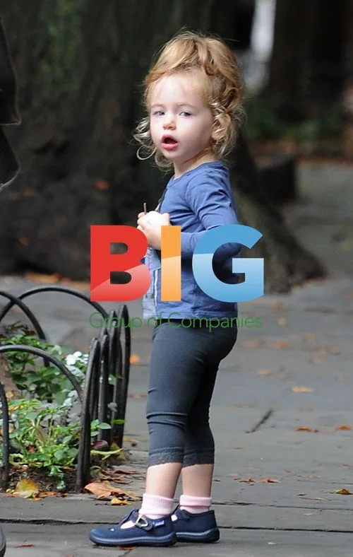 Sarah Jessica Parker with Twin Daughters