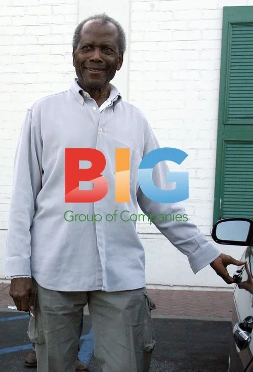 Sidney Poitier Shopping in LA