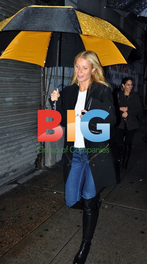 Gwyneth Paltrow on 'Thanks For Sharing' set
