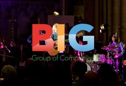 Laura Marling Performs at Norwich Cathedral