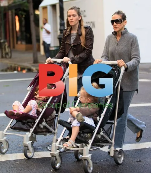 Sarah Jessica Parker with Twins in NYC