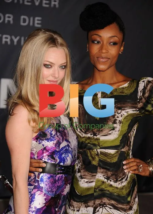 Amanda Seyfried and Yaya DaCosta at 'In Time' Premiere