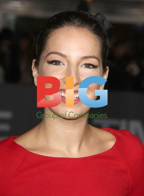 Vanessa Lengies at "In Time" Premiere