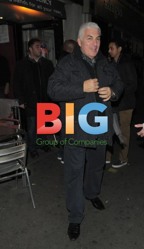 Mitch Winehouse Leaving Jazz Club