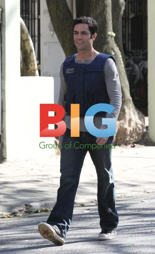Danny Pino on set of "Law and order S.V.U."
