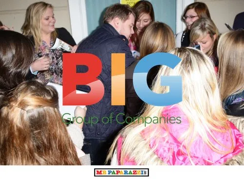James Corden Mobbed by Fans in Birmingham