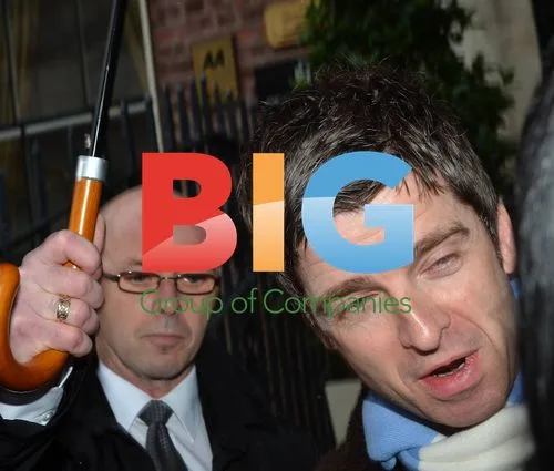 Noel Gallagher Meets Fans in Dublin