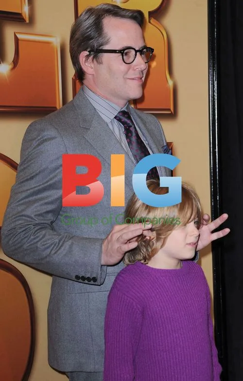 Matthew Broderick and son at 'Tower Heist' premiere